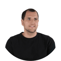 Yannick Hügle, dyrektor zarządzający